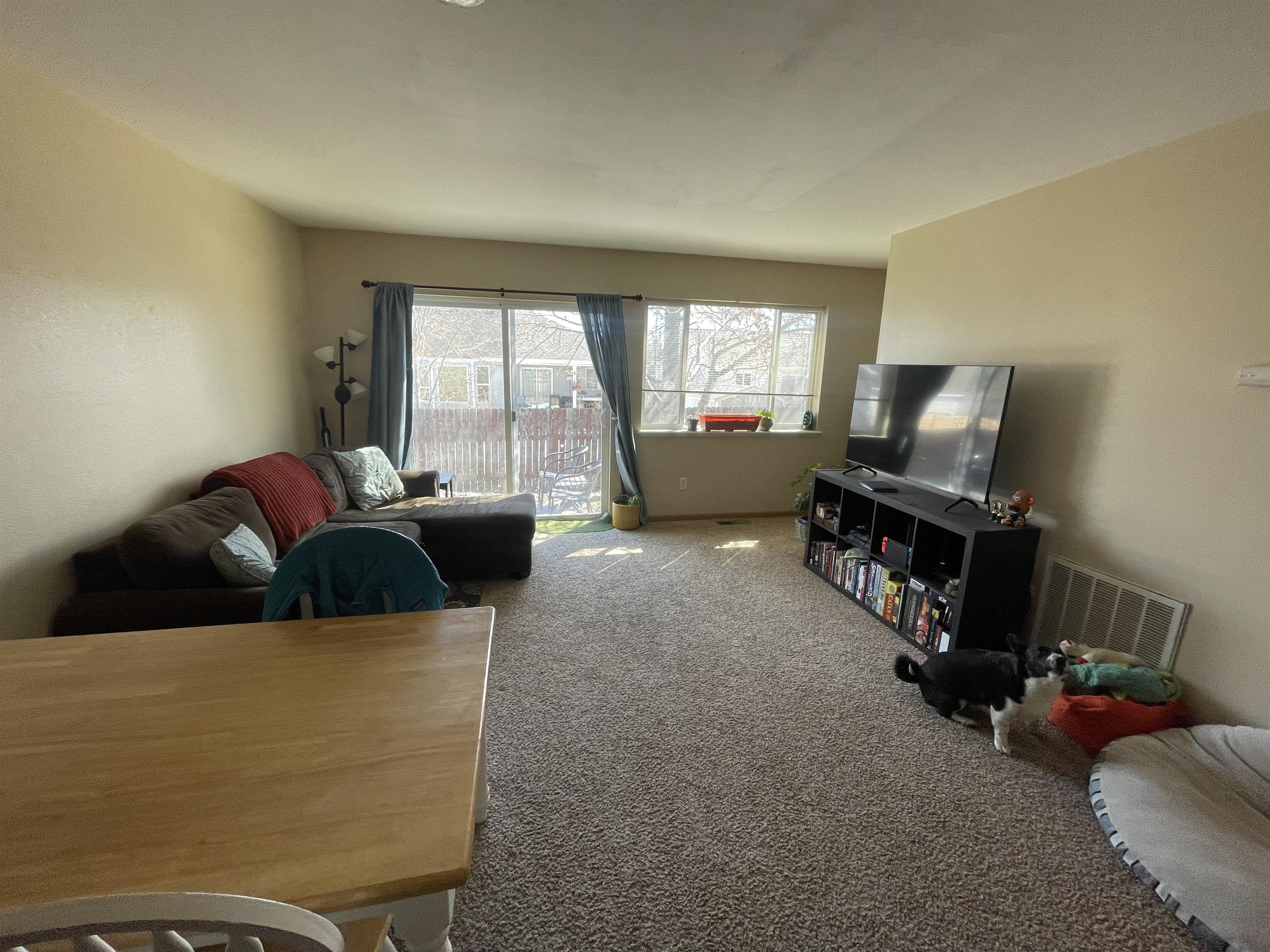 304 Peter Place -B