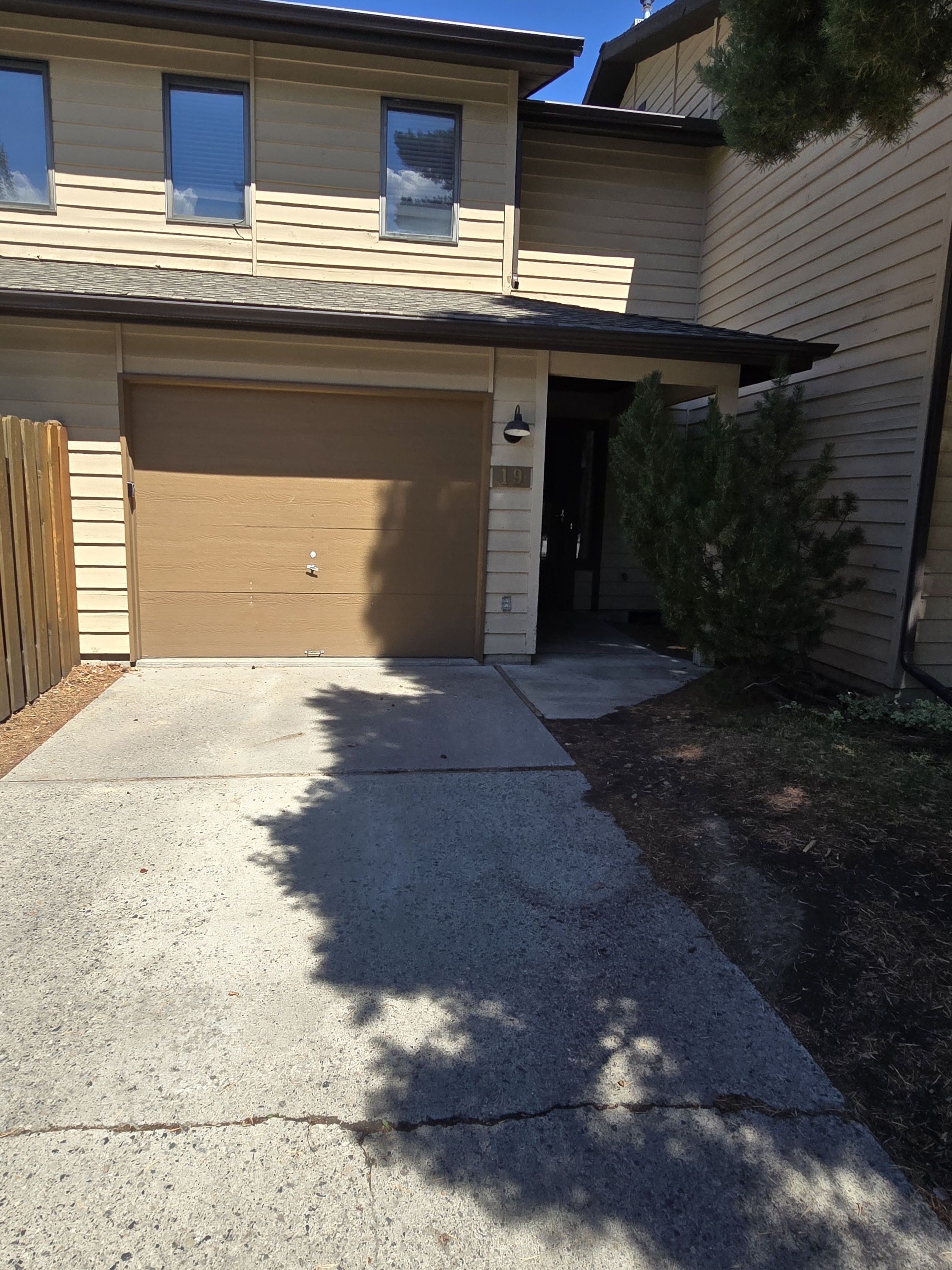 1611 W. Koch, Unit 19 - 1